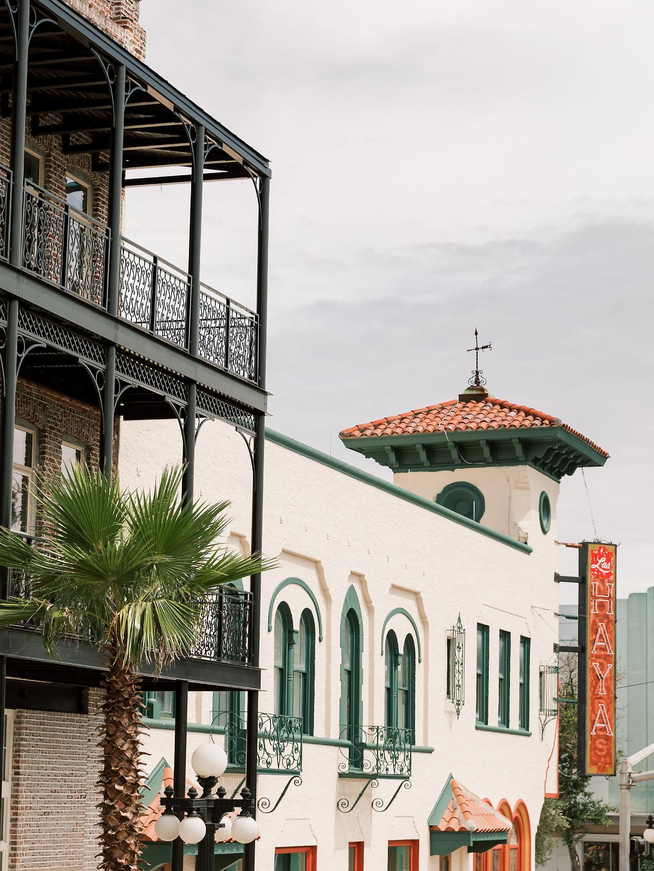 Hotel Haya Tampa Exterior photo